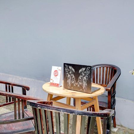 Oyo 90711 Blembong Homestay Jimbaran  Bagian luar foto