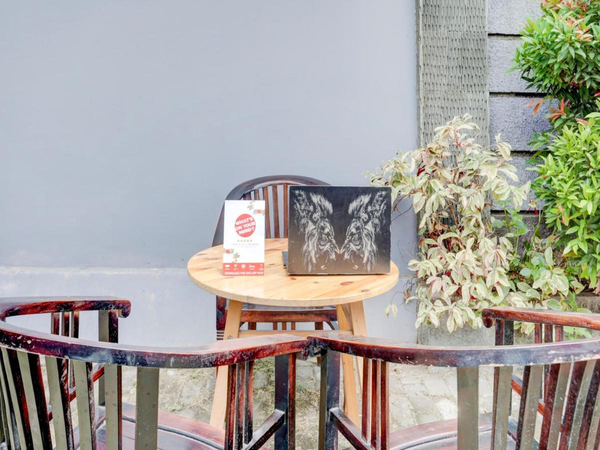 Oyo 90711 Blembong Homestay Jimbaran  Bagian luar foto