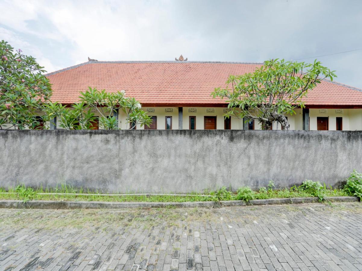 Oyo 90711 Blembong Homestay Jimbaran  Bagian luar foto