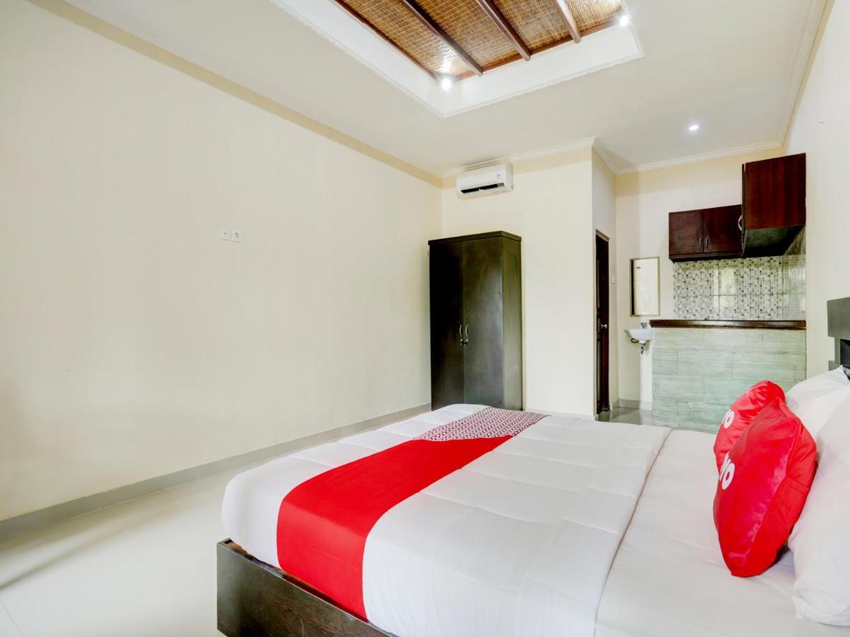 Oyo 90711 Blembong Homestay Jimbaran  Bagian luar foto