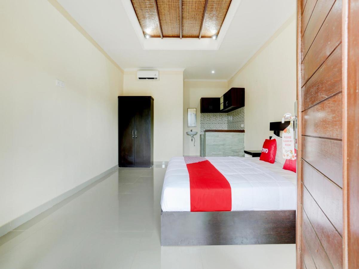 Oyo 90711 Blembong Homestay Jimbaran  Bagian luar foto