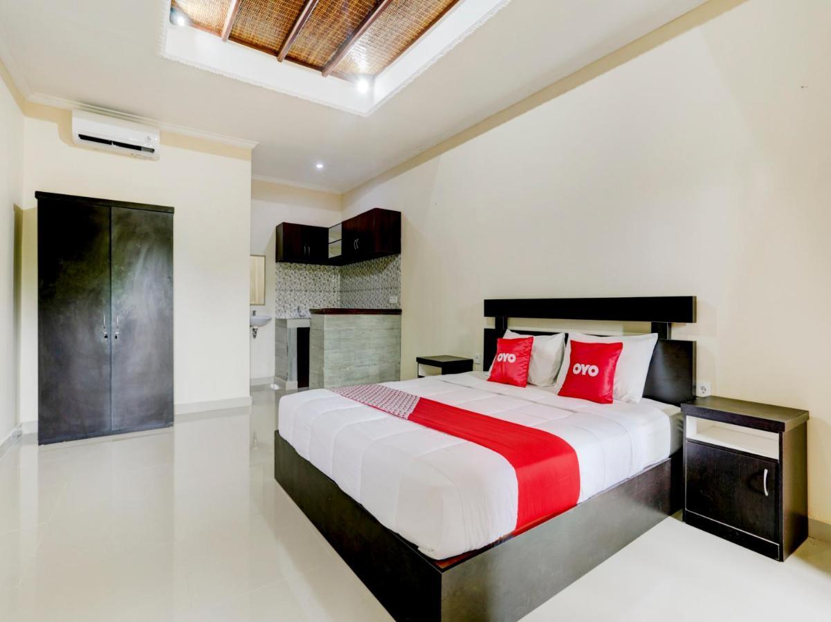 Oyo 90711 Blembong Homestay Jimbaran  Bagian luar foto